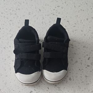 Black and White Sneakers for Everyday Comfort